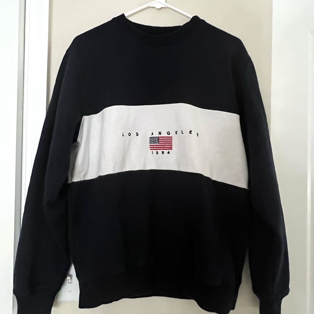 Brandy Melville Crewneck